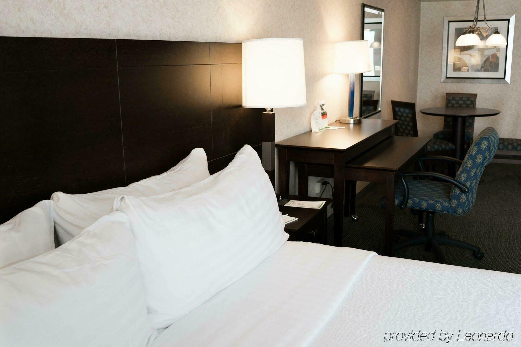 Holiday Inn La Mirada Buena Park By Ihg Exterior foto